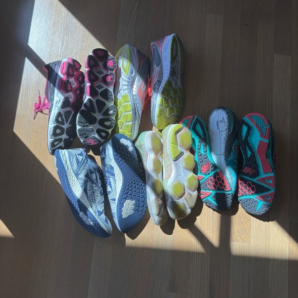 Bundle of five women’s Sneakers: Nike/ New Balance/ Saucony - Picture 7 of 12